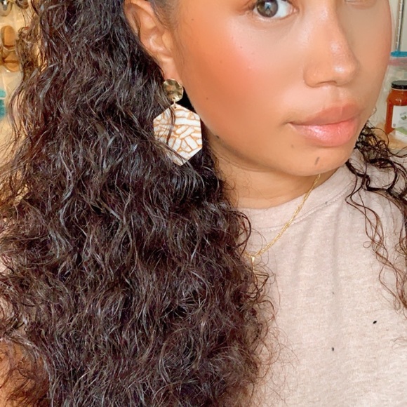 *SOLD*HANDMADE EARRINGS 🌻 - Picture 2 of 3